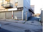 Negozi semicentrali a Terni di mq. 517 oltre ad ampio piazzale privato