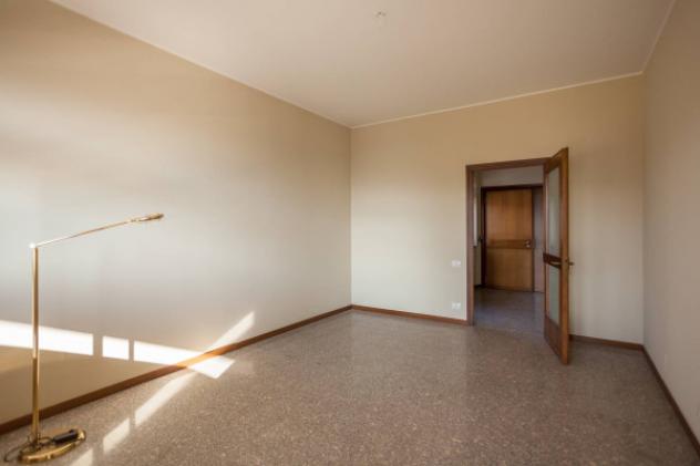 Appartamento di 265 m² con più di 5 locali e box auto doppio in affitto a Castiglione Torinese - Foto 9