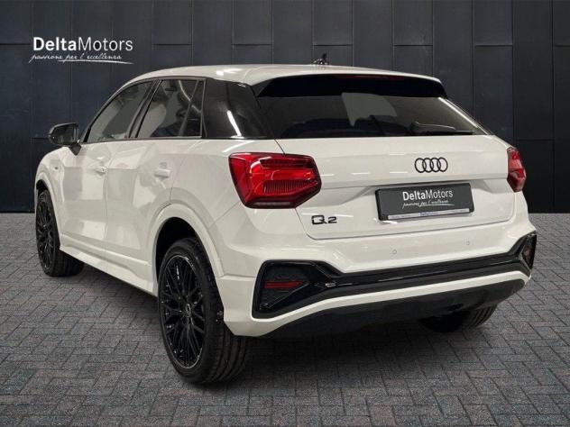 Audi Q2 I 2021 35 2.0 tdi Identity Black s-tronic - Foto 3