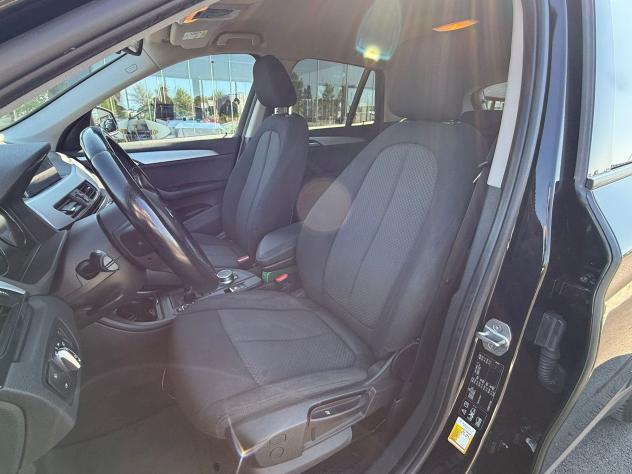 BMW X1 xDrive 18d - Foto 9