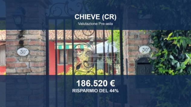 Immobile in asta di 207 m², box auto in vendita a Chieve
