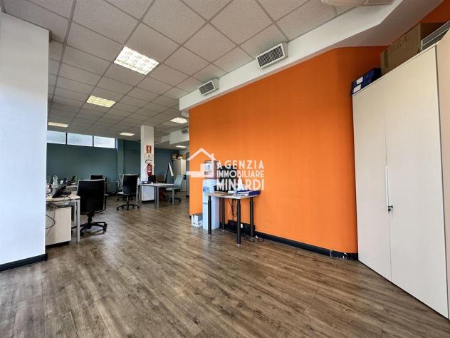 LUGO – ZONA STAZIONE | AMPIO IMMOBILE COMMERCIALE A REDDITO - Foto 6