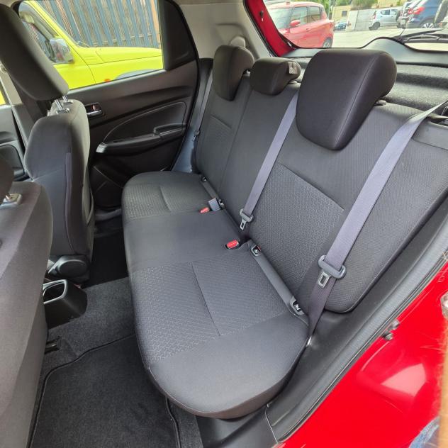 Suzuki Swift 1.2 Hybrid Top 2WD - Foto 7