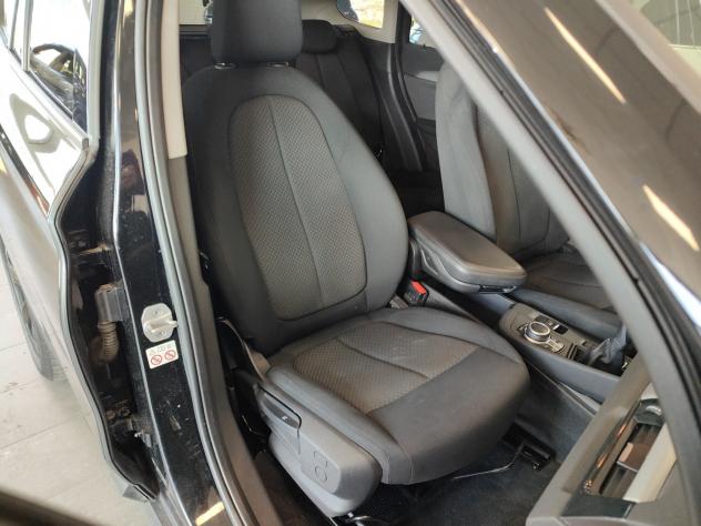 BMW X1 xDrive25e Plug-in Hybrid Auto Navi FariLED - Foto 5