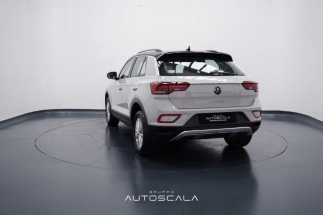 VOLKSWAGEN T-Roc 2.0 TDI SCR 150cv DSG Life rif. 22065269 - Foto 4