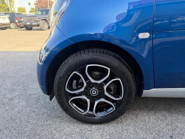 smart fortwo 90 TURBO prime twinamic, LED, NAVI, PANORAMA! - Foto 8