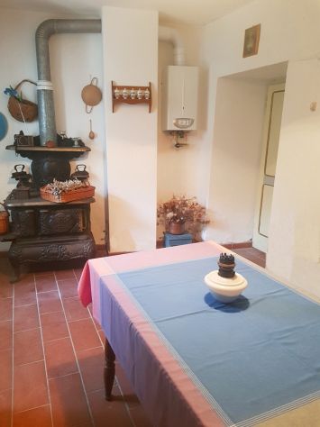 M 1001-IN ESCLUSIVA-Porz. di fabbr. a 700 mt di altitudine 2 unita'compl.ristrut - Foto 5