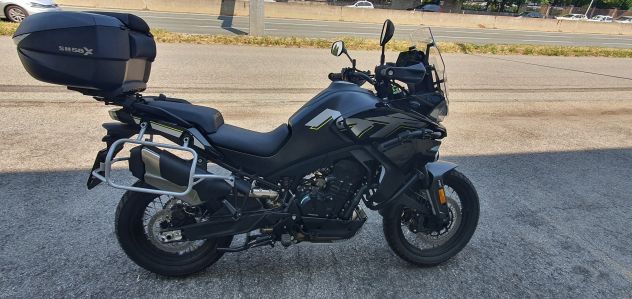 CF MOTO 800 MT EXPLORER