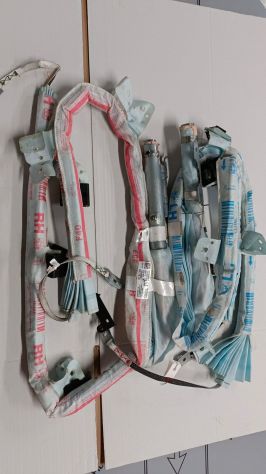 Airbag tendina SX BMW F40 dx 94251305