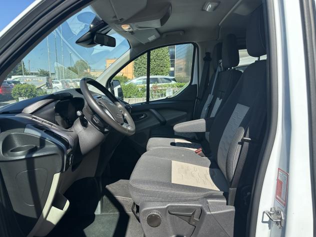 Ford Tourneo Custom 310 L1H1 2.0TDCi 130cv Titanium *I.E., PROMO AZZURRA* - Foto 5