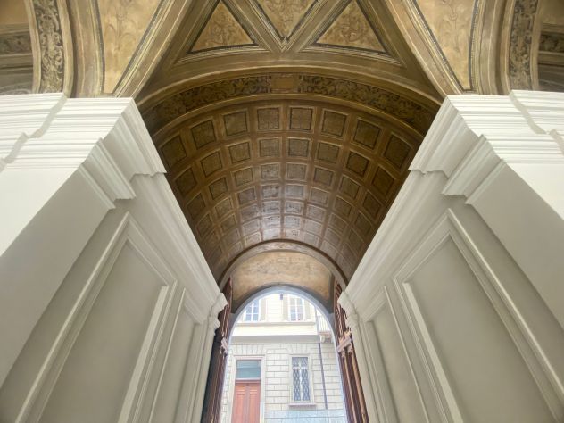 VIA CARLO ALBERTO- BILOCALE