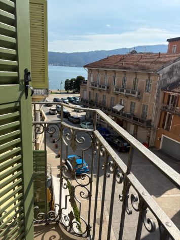 PALLANZA - lungolago - monolocale in ottimo stato con balconcino vista lago - Foto 4