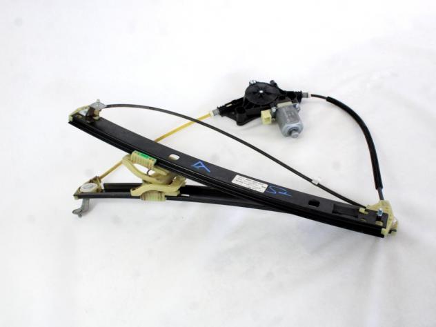 8W0837462 MOTORINO MECCANISMO ALZA-VETRO ALZA-CRISTALLO PORTA ANTERIORE DESTRA AUDI A4 SW 2.0 D 110KW 6M 5P (2016) RICAMBIO USATO 8W0959802 0130822704 - Foto 3