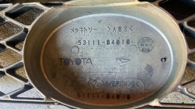 Mascherina anteriore Daihatsu Terios del 2008 (53111-B4010) - Foto 3