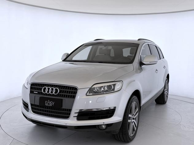Audi Q7 3.0 V6 TDI 233CV quattro tiptronic