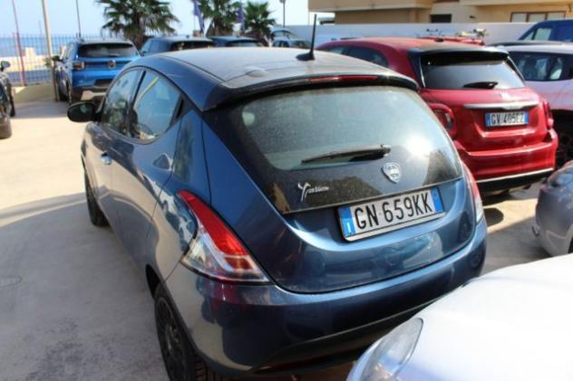 LANCIA Ypsilon 1.0 FireFly 5 porte S&S Hybrid Silver rif. 23999332 - Foto 3