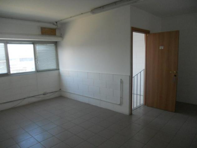 Immobile di 130 m² in affitto a Rho - Foto 7