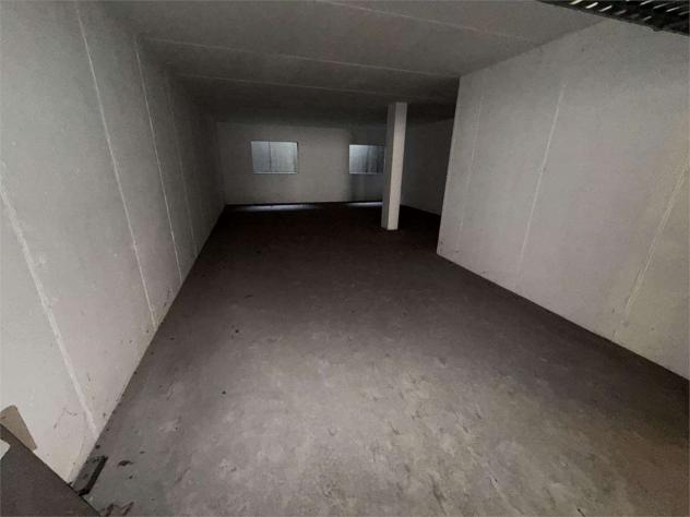 174/2021 1 BS - trilocale al piano 1 con box in asta a Sale Marasino - Foto 13
