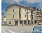 Locale commerciale in vendita a Trissino
