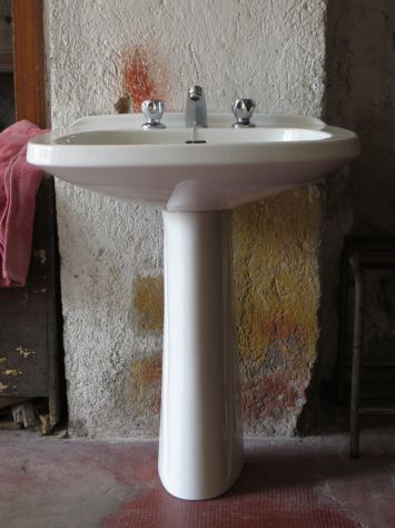 lavabo con rubinetti - Foto 9