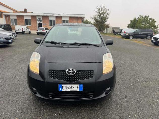 TOYOTA Yaris 1.0 5 porte Sol rif. 24189492 - Foto 2
