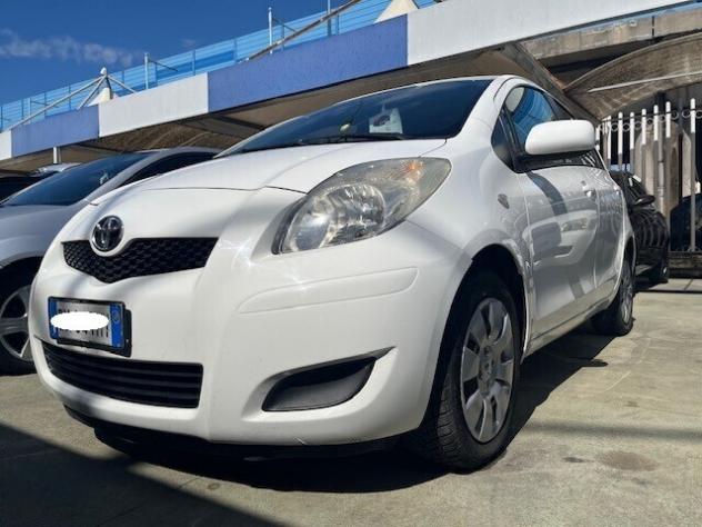 TOYOTA YARIS 1,0 - Foto 5