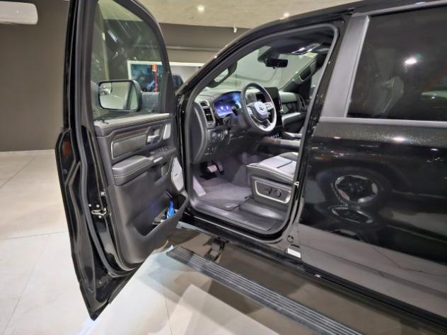 RAM 1500 3.0L I6 HURRICANE LARAMIE NIGHT PREMIUM FULL OPT rif. 23163391 - Foto 8