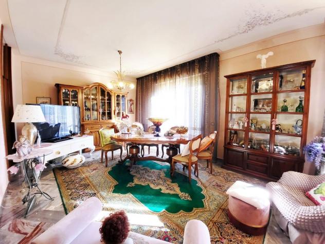 Appartamento in vendita a San Casciano - Cascina 160 mq Rif: 1068229
