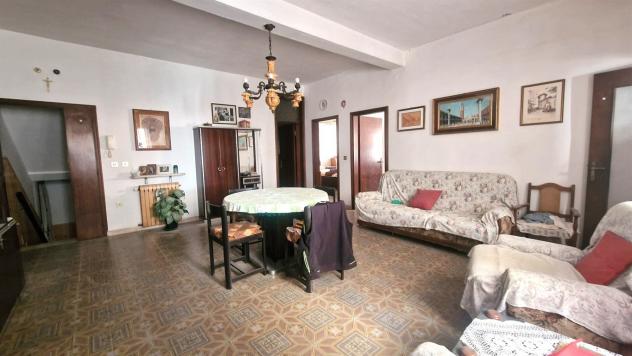 Appartamento 4 locali - Rif. 2498 - Foto 2