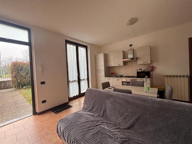 In Vendita Bilocale con ingresso indipendente e giardino privato - Foto 3