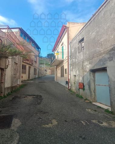 VILLA di 7 vani e di 140 mq (MESSINA) rif. 2VS16866 - Foto 13
