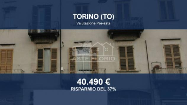 Immobile in asta di 54 m², box auto in vendita a Torino