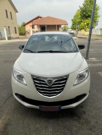 LANCIA Ypsilon 1.2 69 CV 5 porte Silver rif. 24051750 - Foto 3