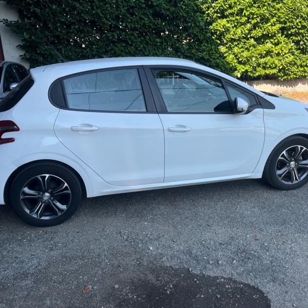 Peugeot 208 PureTech 82 5 porte Allure - Foto 4