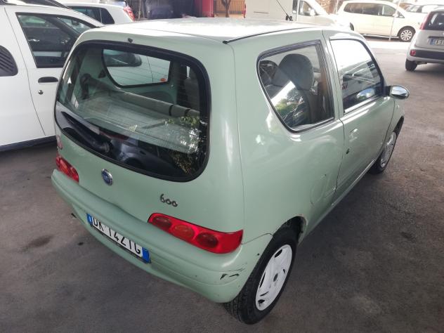 Fiat 600 1.1 50th Anniversary - Foto 6