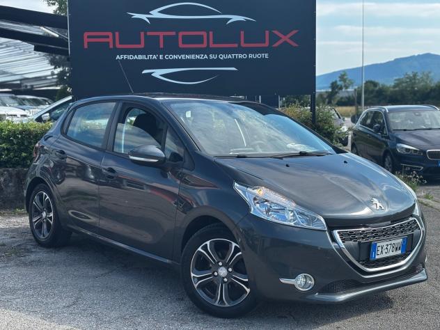 Peugeot 208 1.4 HDi 68 CV 5 porte OK NEO PATENTATI - Foto 4