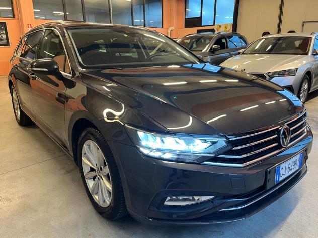 Volkswagen Passat Variant 2.0 TDI SCR EVO DSG - Foto 3