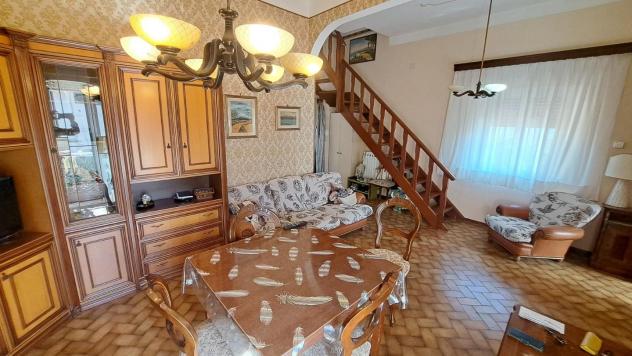 Appartamento in vendita a Rosignano Solvay - Rosignano Marittimo 90 mq Rif: 1451493