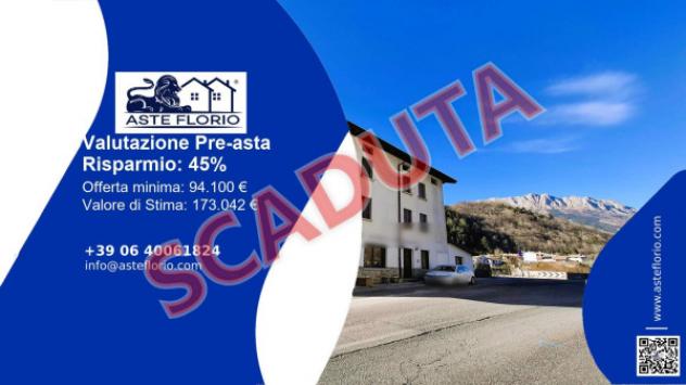 Immobile in asta di 784 m² con più di 5 locali in vendita a Lusevera