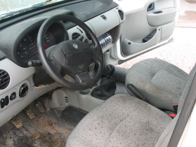 Renault Kangoo 1.5 dCi 82CV Furgonato - Foto 6