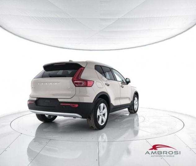 VOLVO XC40 B3 Mild hybrid Benzina Core rif. 23930393 - Foto 3