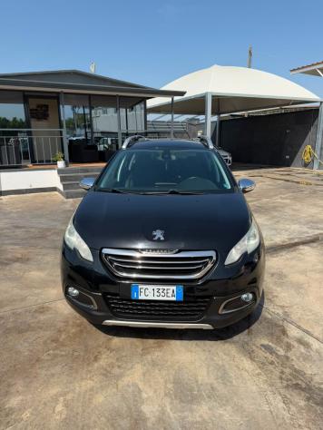 Peugeot 2008 BlueHDi 100 Allure - Foto 2