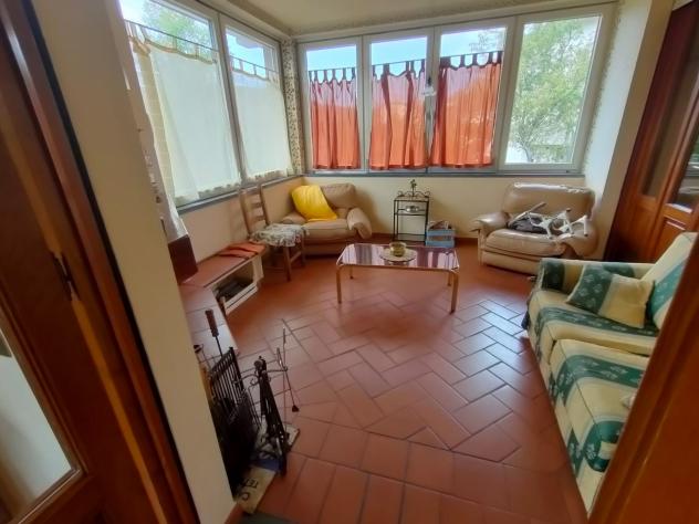 VILLA di 8 vani e di 300 mq (MASSAROSA) rif. 647 - Foto 12