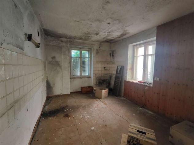 V000486 - CASA TERRACIELO DA RISTRUTTURARE - Foto 11