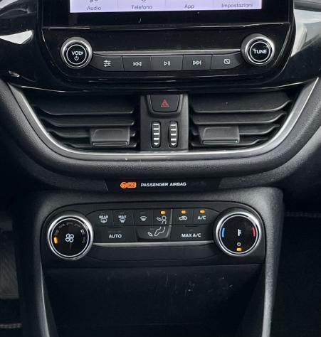 Ford Fiesta 1.1 75CV Titanium - Foto 8