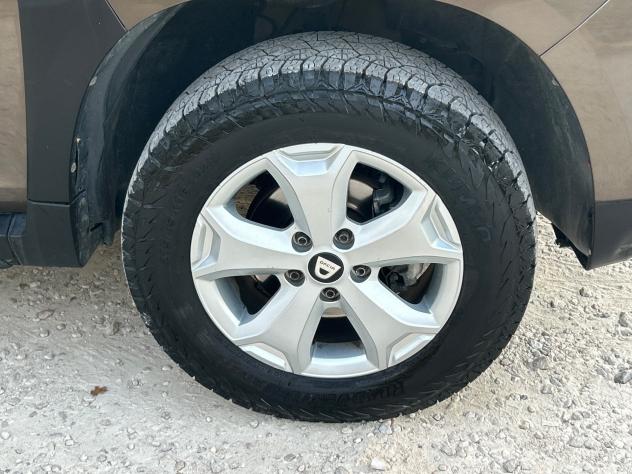 Dacia Duster 1.5 Blue dCi 8V 115 CV 4x4 Comfort - Foto 6