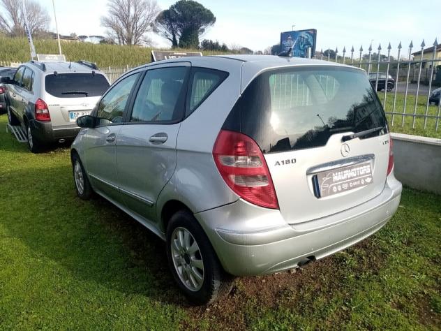 MERCEDES CLASSE A 180 CDI AVANTGARDE EDITION 10 - Foto 6