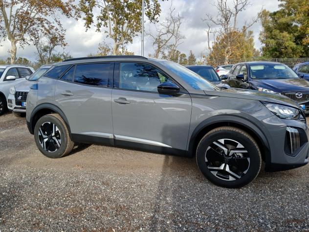 Peugeot 2008 Hybrid 145 e-DCS6 Allure - Foto 4