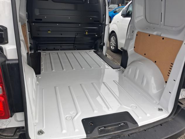 FIAT Scudo L2H1 2.0BLUEHDI 145CV - Foto 5