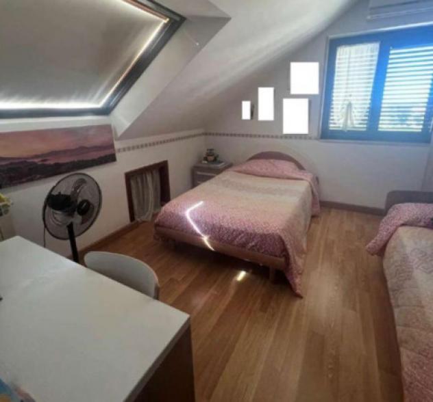 Immobile in asta di 254 m² con più di 5 locali e box auto in vendita a Capua - Foto 12